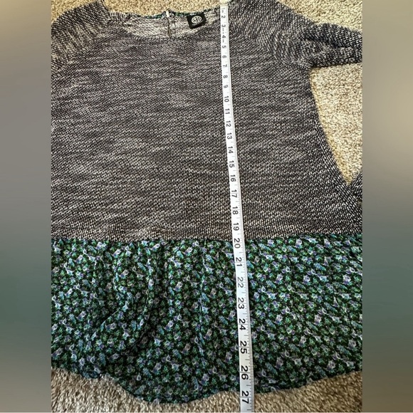 BOBEAU Sweater Womens L Heather Gray Knit Ditsy Floral Hem Made in USA - Picture 8 of 8